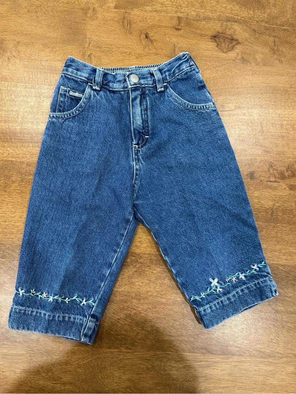 Vintage Oshkosh Blue Embroidered Denim Capris